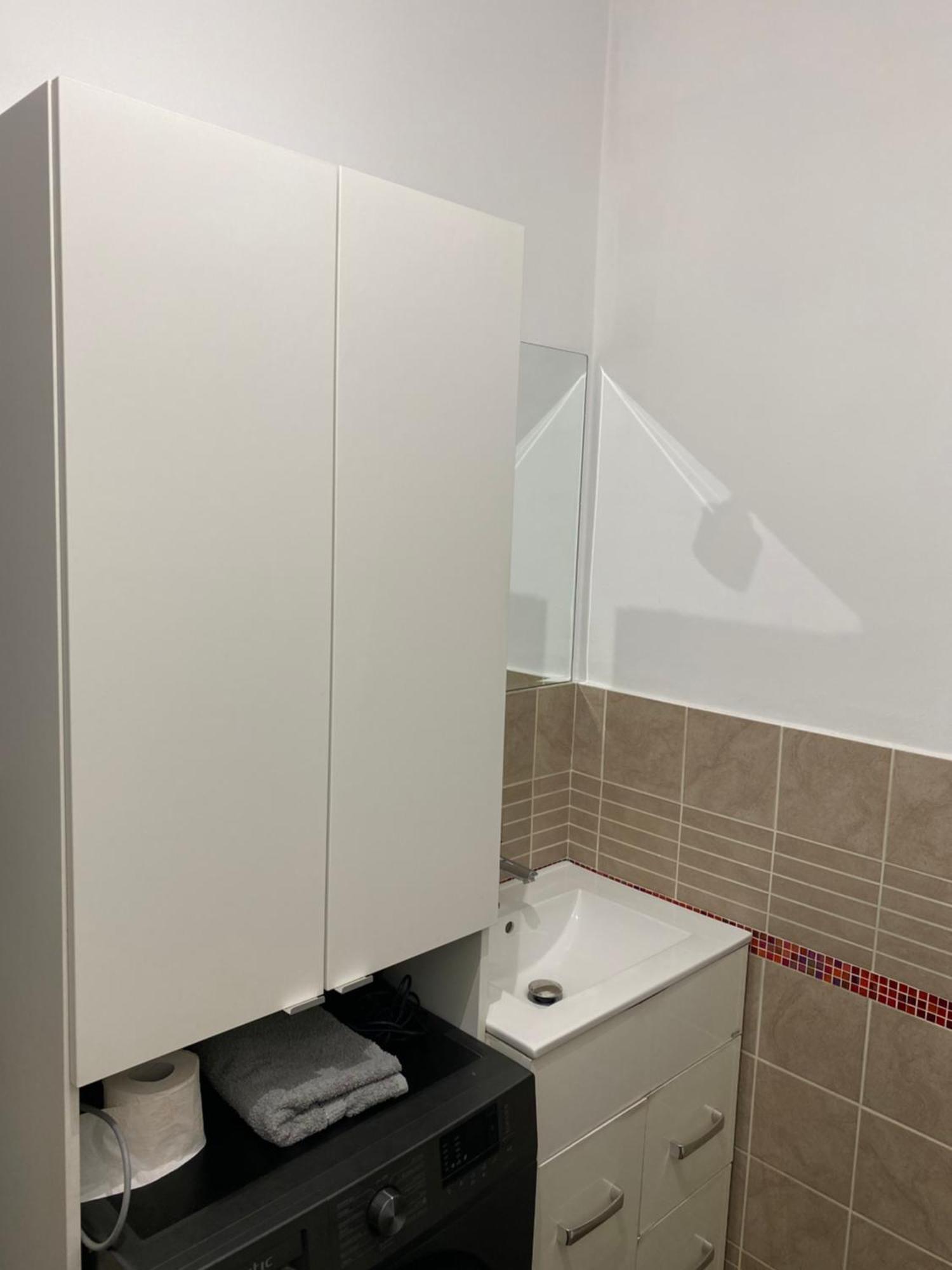 Royal Suite Unirii-2 Bdr Apartment Bucharest Luaran gambar