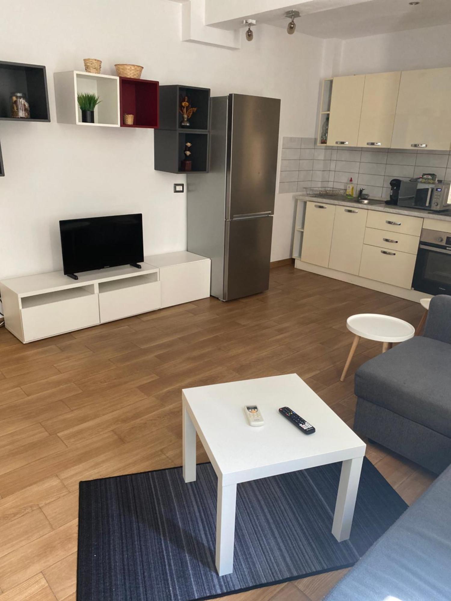 Royal Suite Unirii-2 Bdr Apartment Bucharest Luaran gambar