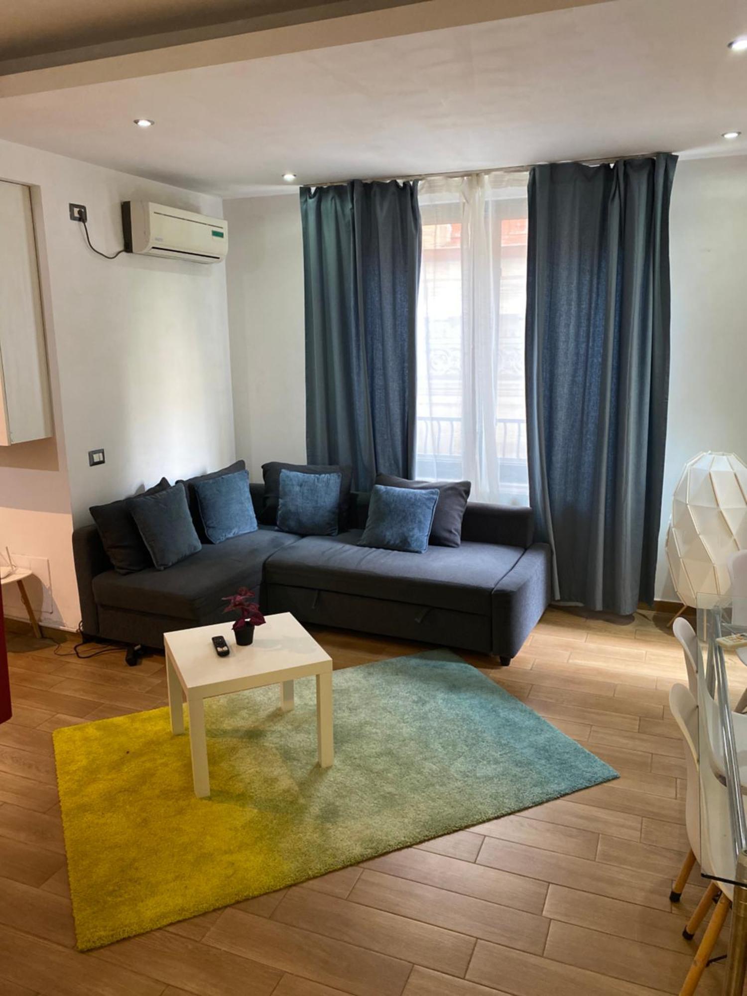 Royal Suite Unirii-2 Bdr Apartment Bucharest Luaran gambar