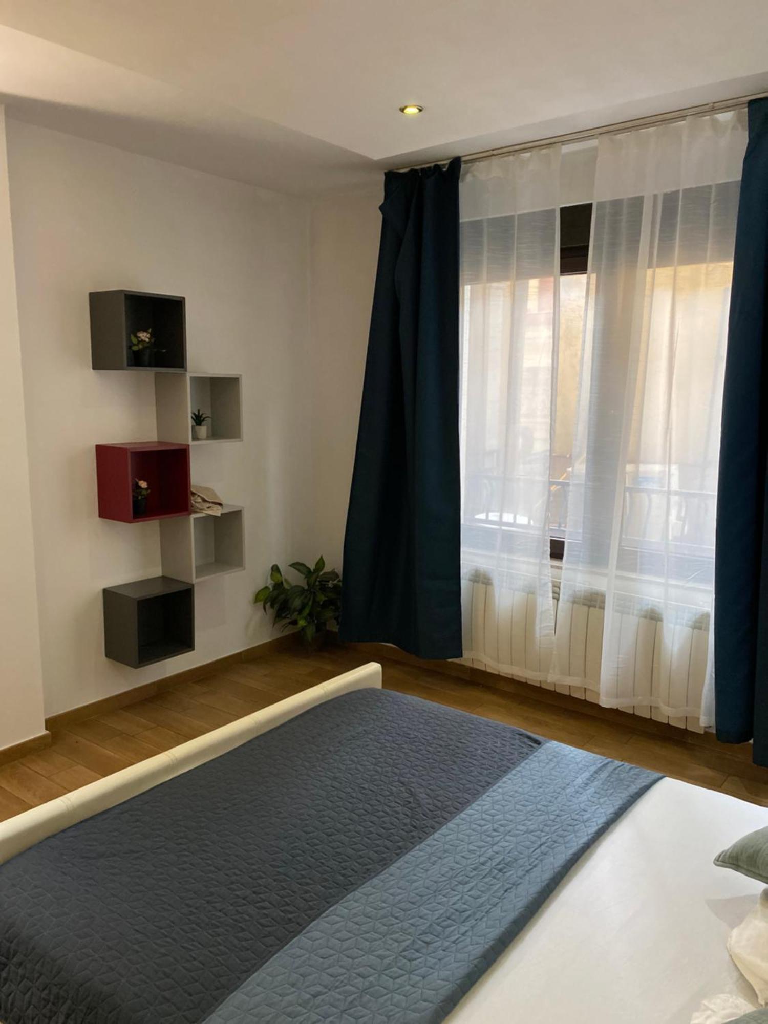 Royal Suite Unirii-2 Bdr Apartment Bucharest Luaran gambar